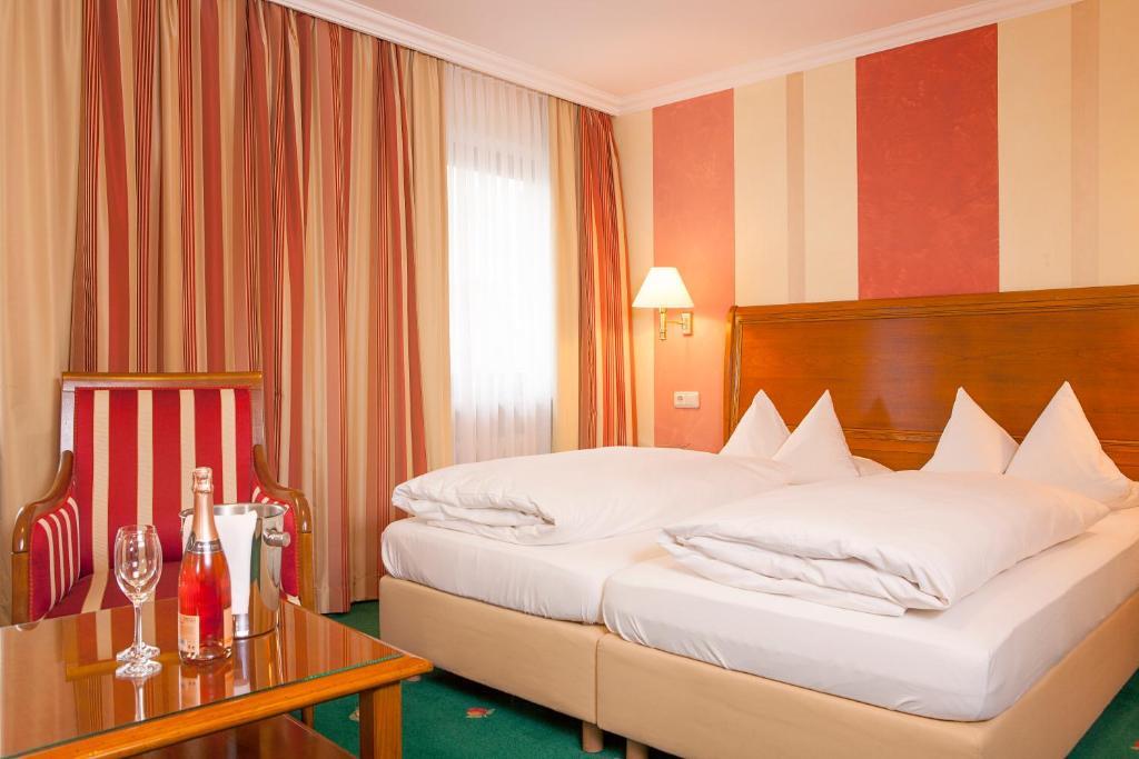Hotel Wilder Mann Königstein in der Oberpfalz Rom bilde